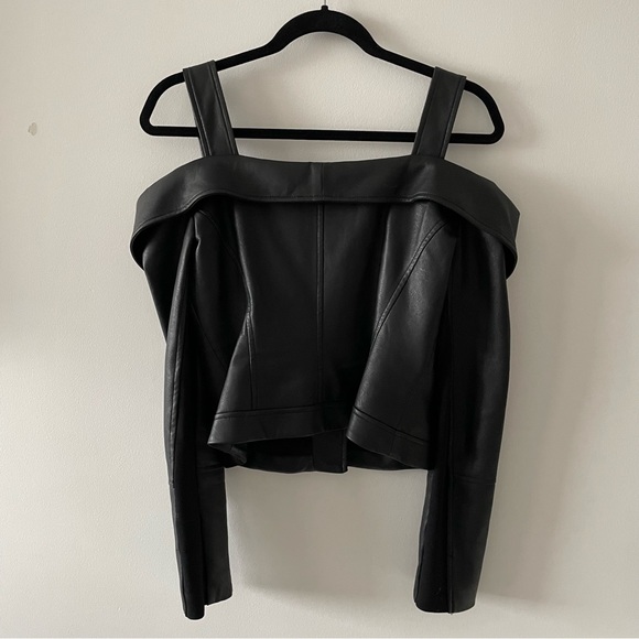 BCBGMAXAZRIA Clyde faux leather black long sleeve off the shoulder jacket sz XS - Picture 3 of 3
